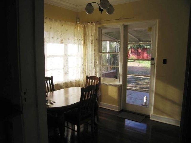 14 Clifford Street, York WA 6302