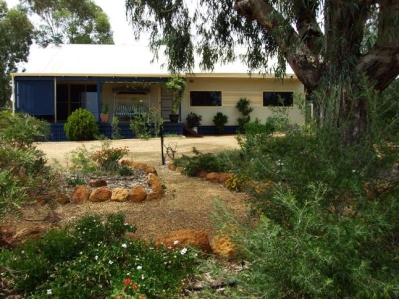 26 Hope Street, York WA 6302