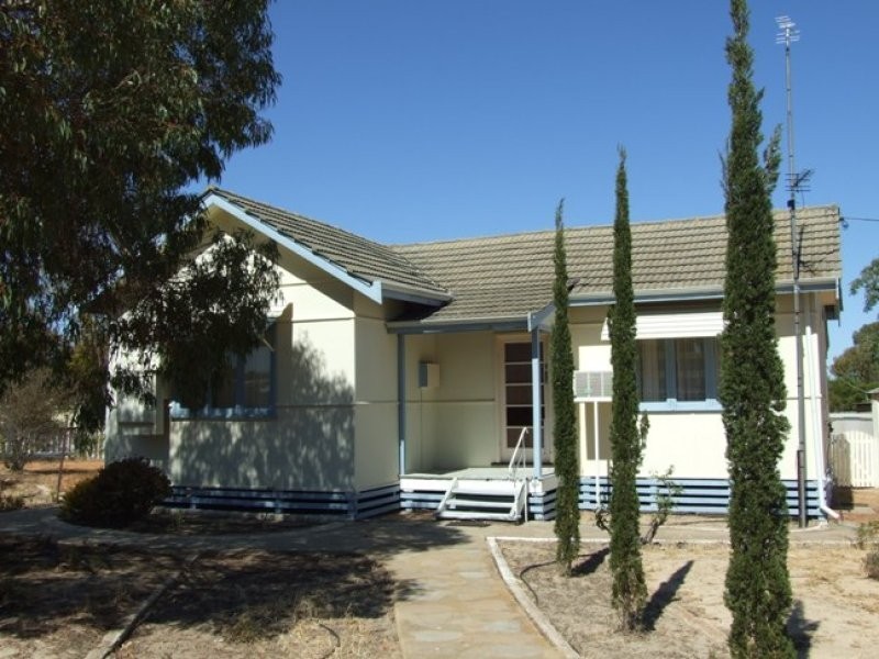 26 Gillett Street, Quairading WA 6383