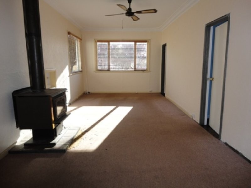 15 Smith Street, Beverley WA 6304