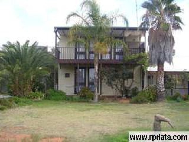 5 Lee Crescent, York WA 6302