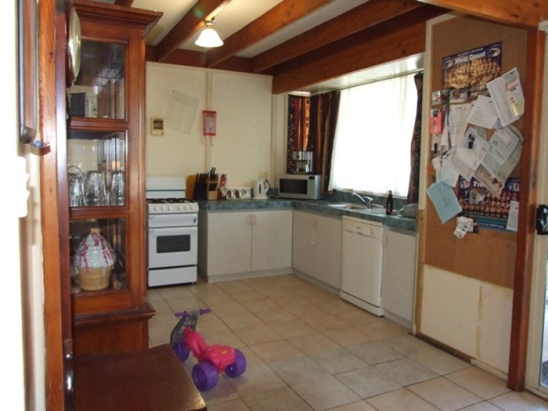 6 Hope Street, York WA 6302