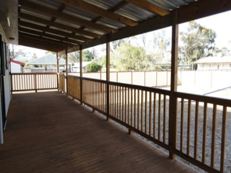 80 Hunt Road, Beverley WA 6304