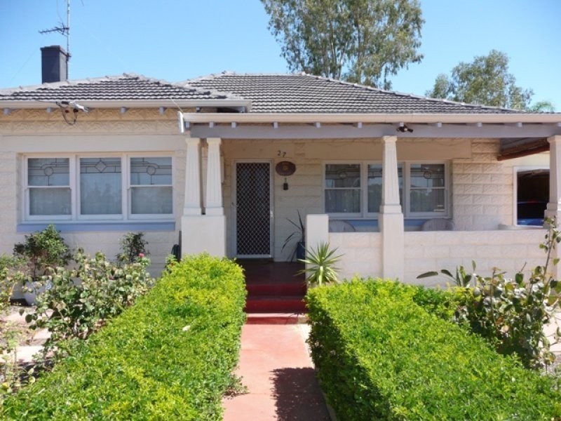 27 Jennaberring Road, Quairading WA 6383