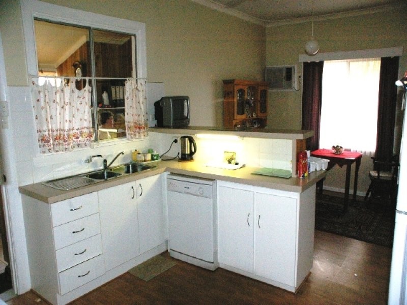 56 dampier st, Bruce Rock WA 6418