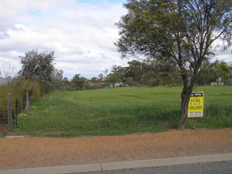 53 Henry Road, York WA 6302