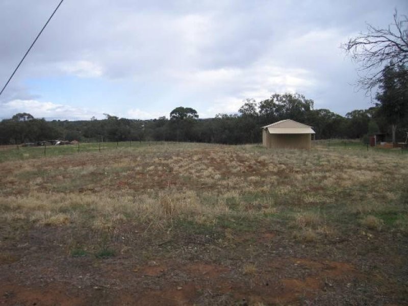 81 Newcastle Street, York WA 6302