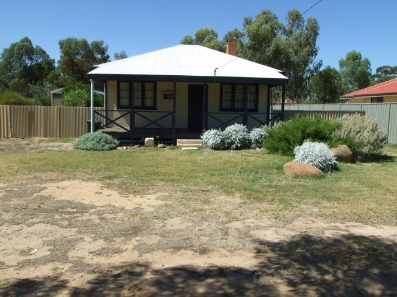 85 Harper Street, Beverley WA 6304