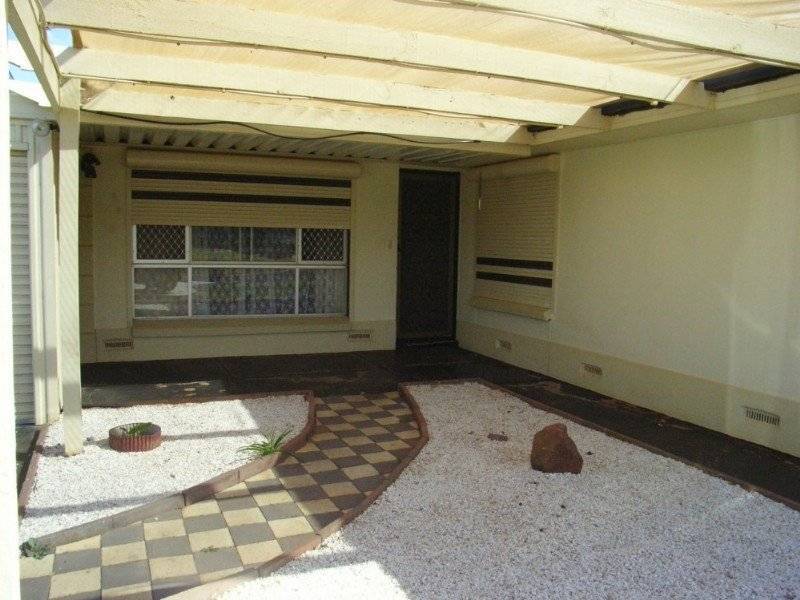 5 Harwood Place, Andrews Farm SA 5114