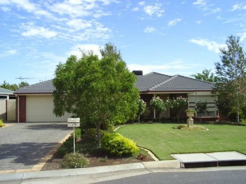 17 Maxwell Court, Evanston Park SA 5116