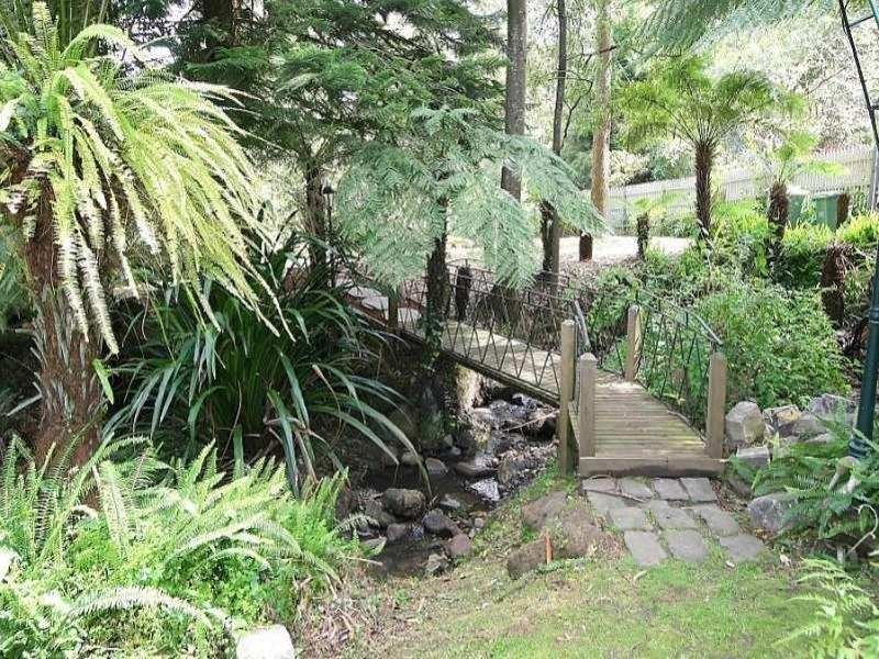 44 Sophia Grove, Tecoma VIC 3160