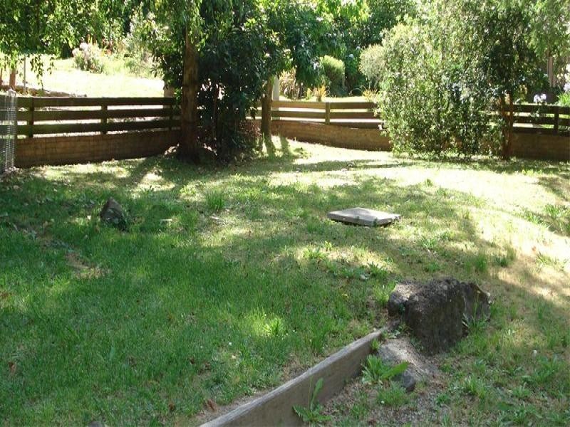 1 Simmons Street, Tecoma VIC 3160