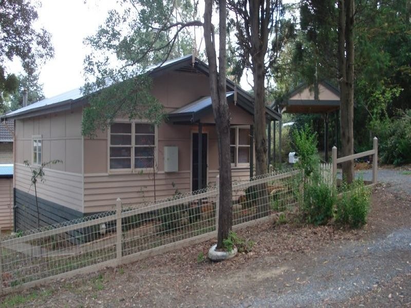 1A Catherine Way, Tecoma VIC 3160