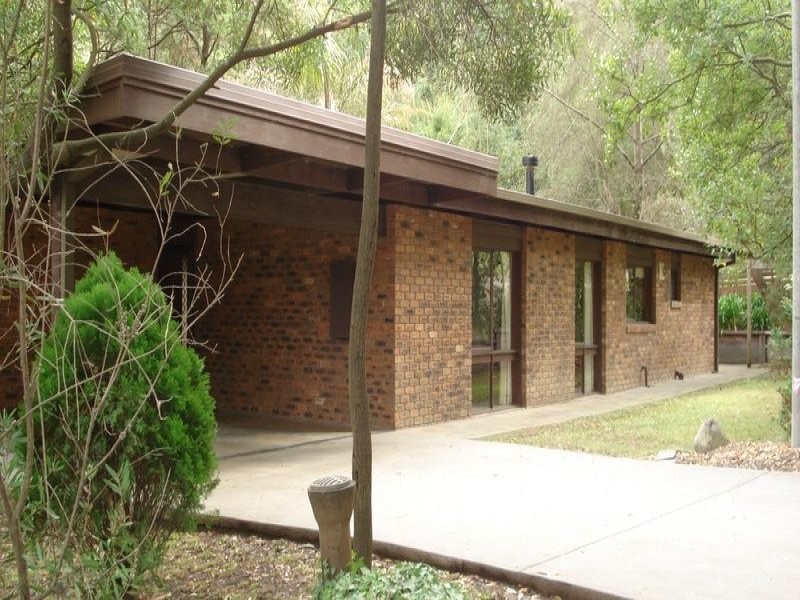 1 Simmons Street, Tecoma VIC 3160