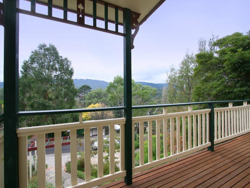 60 Belmont Avenue, Upwey VIC 3158