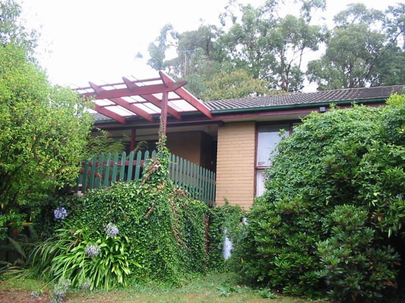 24 Springs Street, Cockatoo VIC 3781