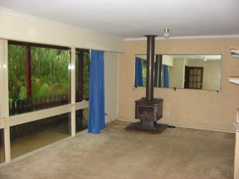 24 Springs Street, Cockatoo VIC 3781