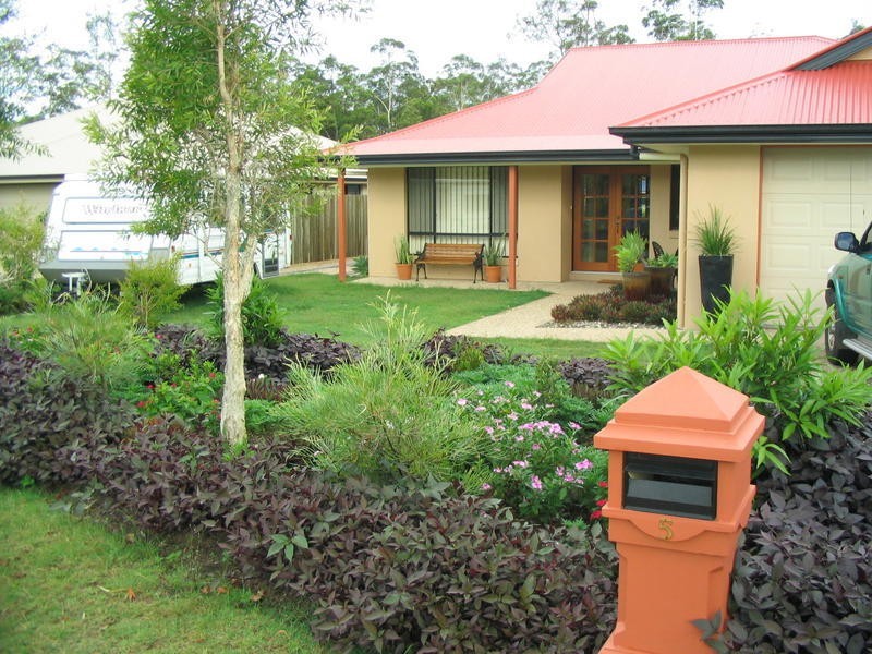 5 Evergreen Avenue, Palmwoods QLD 4555