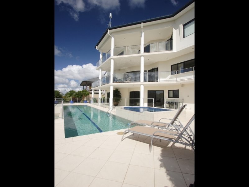 15 Monks Crescent, Buderim QLD 4556