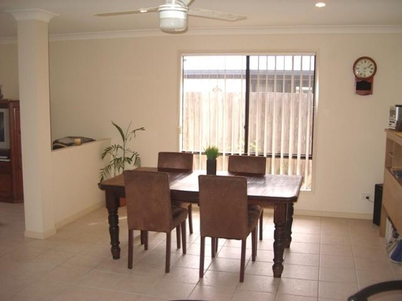 18 Baltimore Place, Kuluin QLD 4558