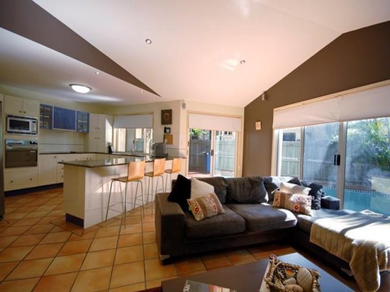 4 Sabraon Court, Marcoola QLD 4564