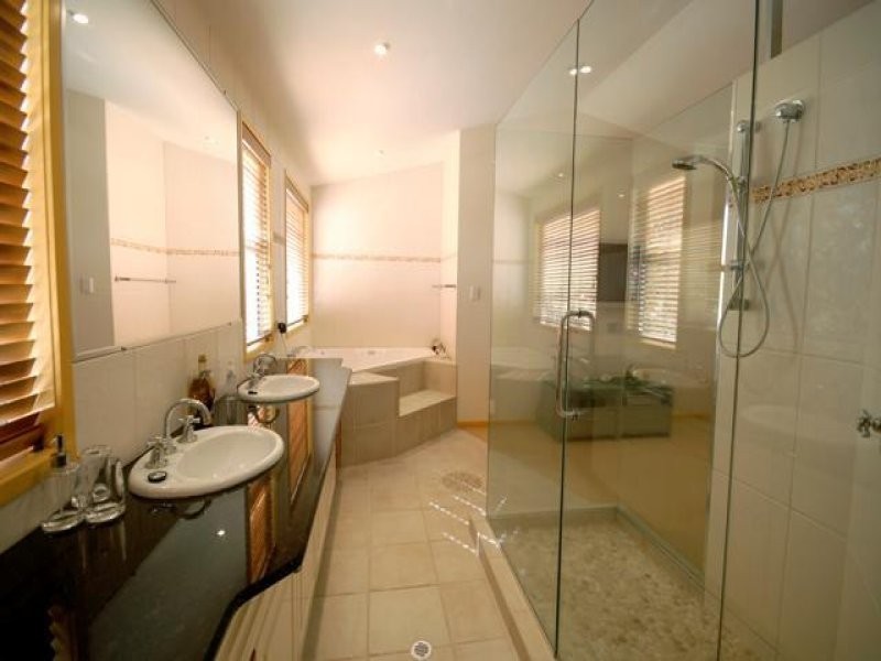 4 Sabraon Court, Marcoola QLD 4564