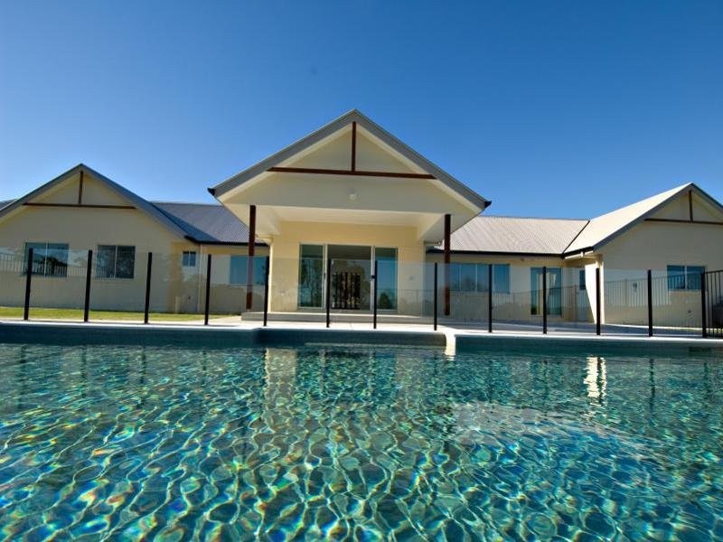 22 Evergreen Drive, Glenview QLD 4553