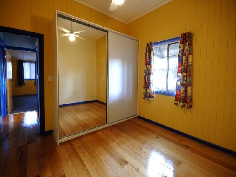 21 Arundell Avenue, Nambour QLD 4560