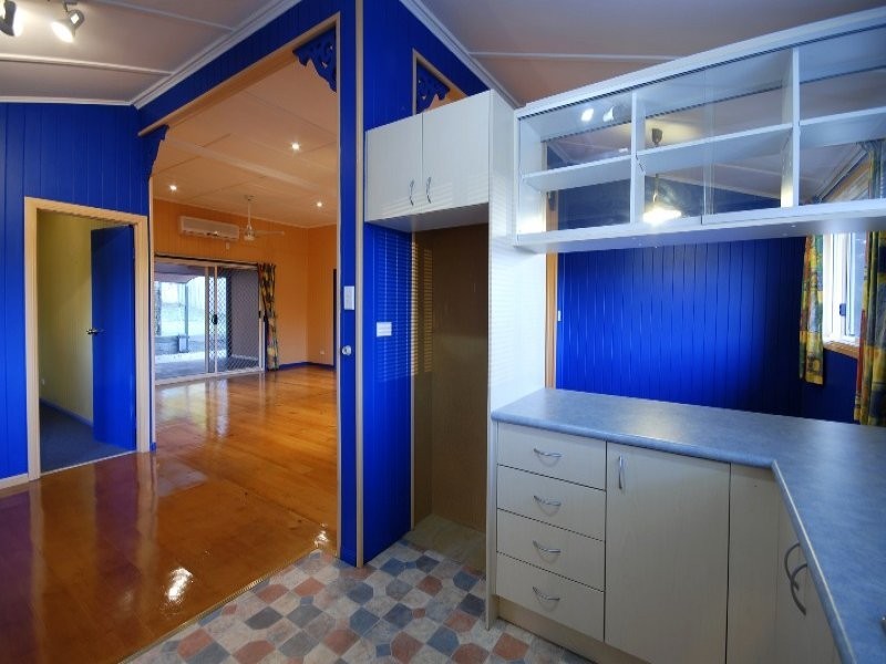 21 Arundell Avenue, Nambour QLD 4560