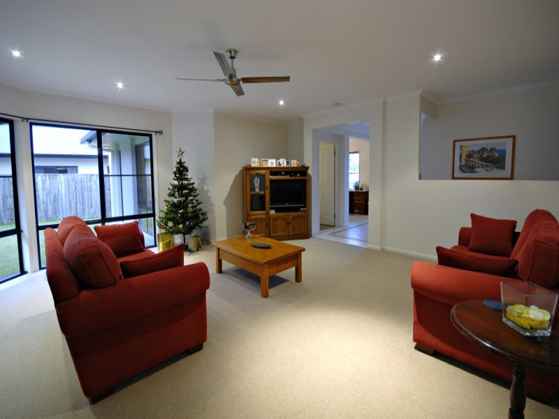 20 Springbrook Grove, Buderim QLD 4556