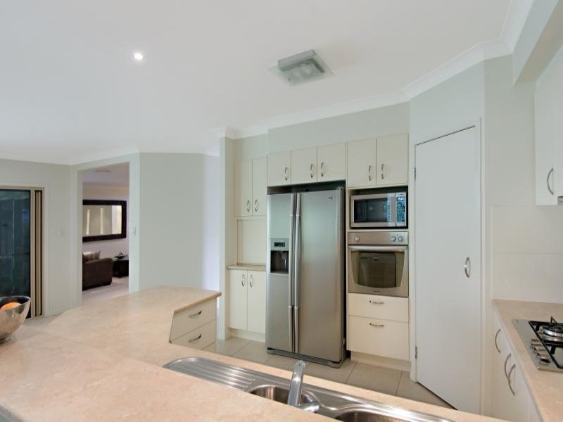 31 Figbird Crescent, Buderim QLD 4556