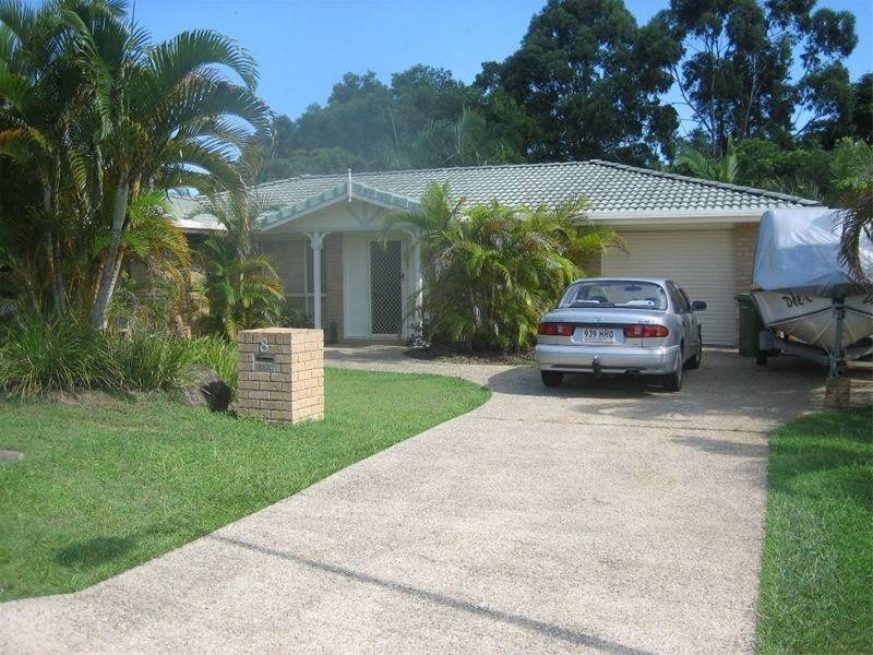8 Samwhite Drive, Buderim QLD 4556