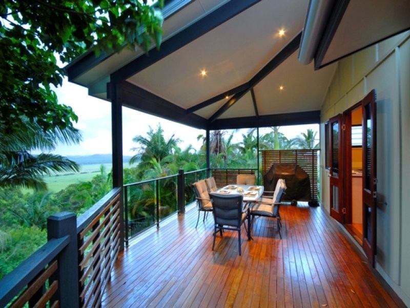 10 Mora Court, Coolum Beach QLD 4573