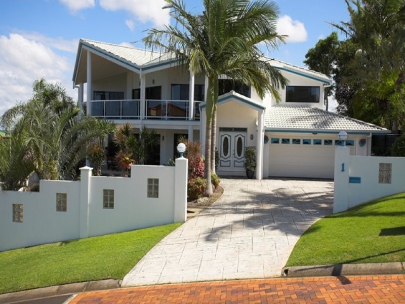 1 St Ives Terrace, Buderim QLD 4556