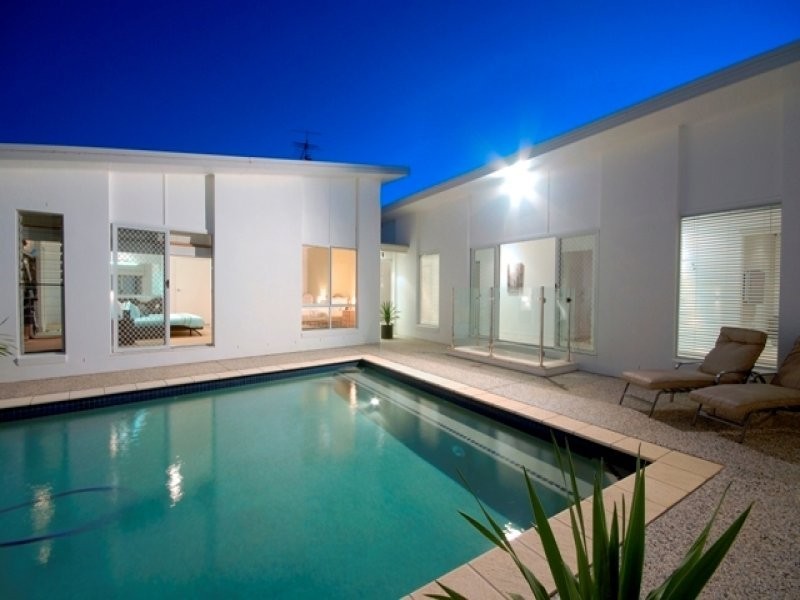 19 Regal Crescent, Sippy Downs QLD 4556