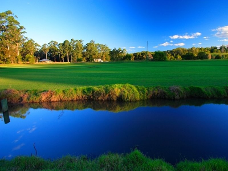 223 Dales Road, Chevallum QLD 4555