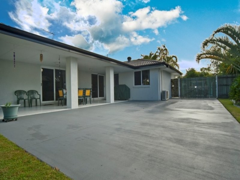 4 Setonhall Court, Sippy Downs QLD 4556