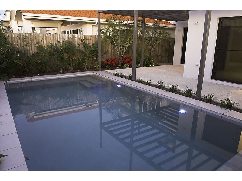 15 Easter St, Kawana Island QLD 4575