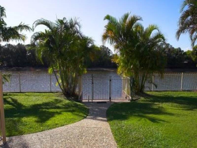 13 Rakumba Place, Mountain Creek QLD 4557