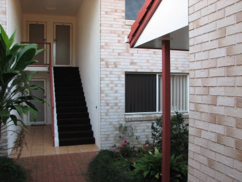 25/10 PRICE LANE "WHISPERING SPRINGS", Buderim QLD 4556