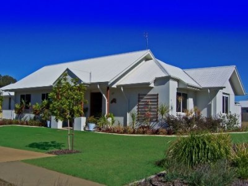 9 Tarawa Street, Kawana Island QLD 4575