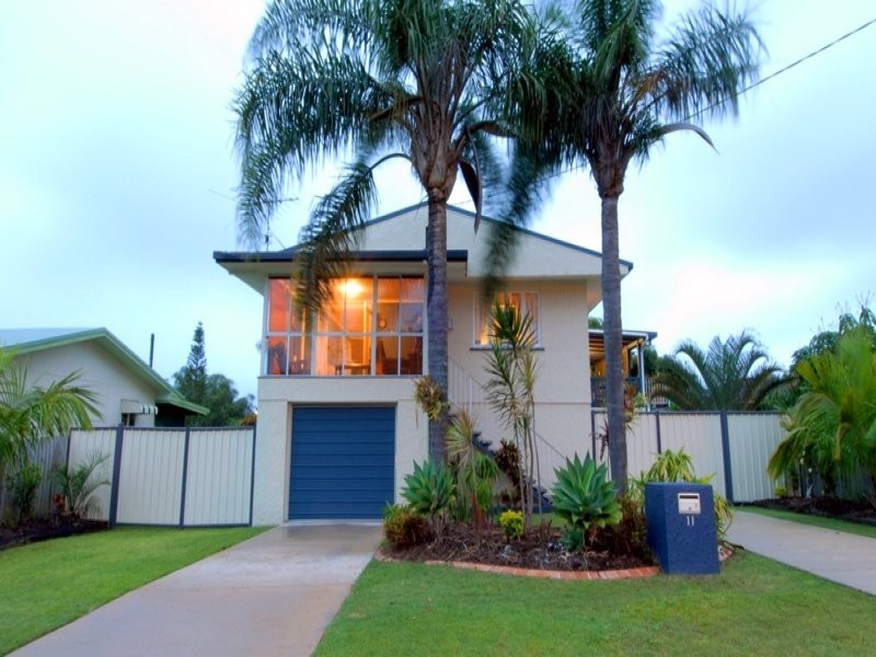 11 Yorlambu Parade, Maroochydore QLD 4558