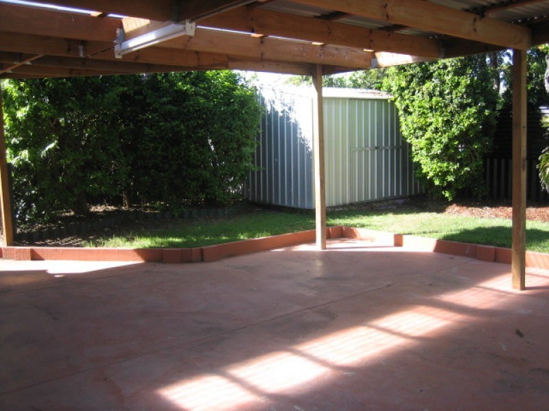 161 Nicklin Way, Warana QLD 4575