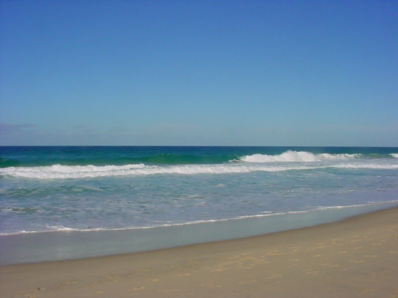 161 Nicklin Way, Warana QLD 4575