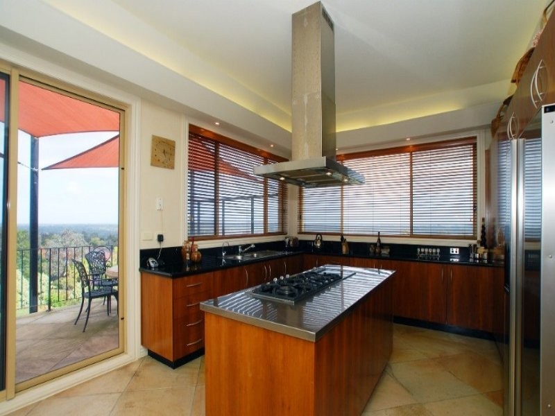 26 Hilledge Lane, Mooroolbark VIC 3138
