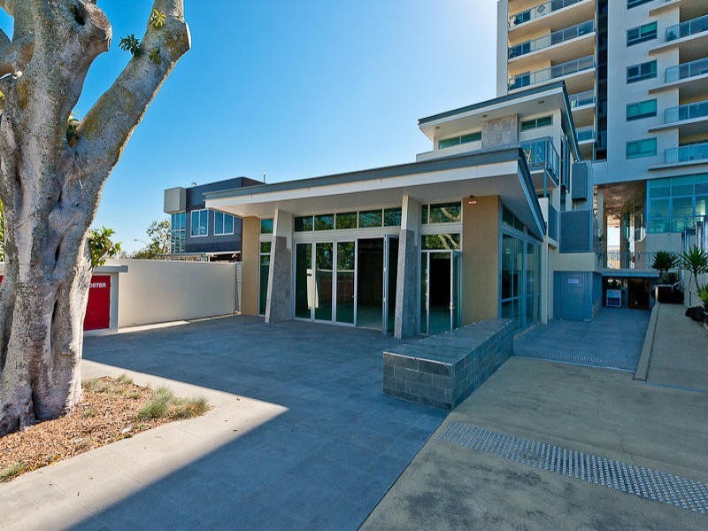 185 Redcliffe Parade, Redcliffe QLD 4020