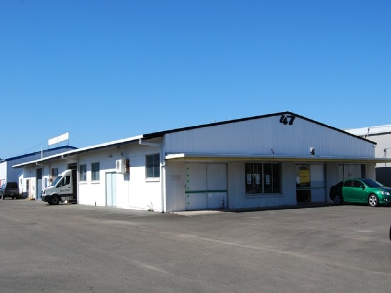 47 Caloundra Road, Caloundra QLD 4551