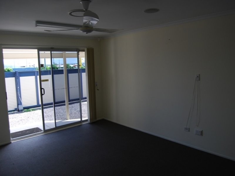 479 Nicklin Way, Wurtulla QLD 4575