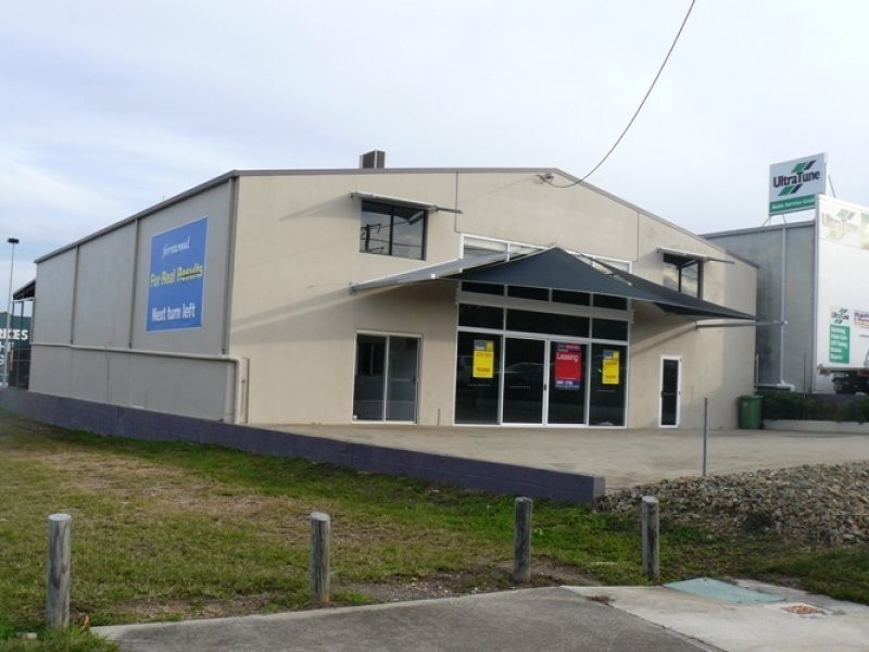 68 Caloundra Road, Caloundra QLD 4551