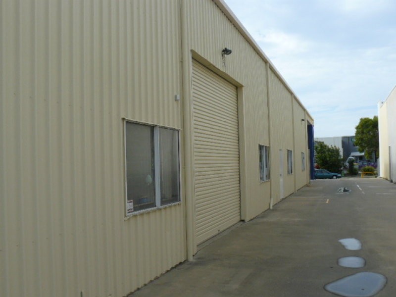 33 Technology Drive, Warana QLD 4575